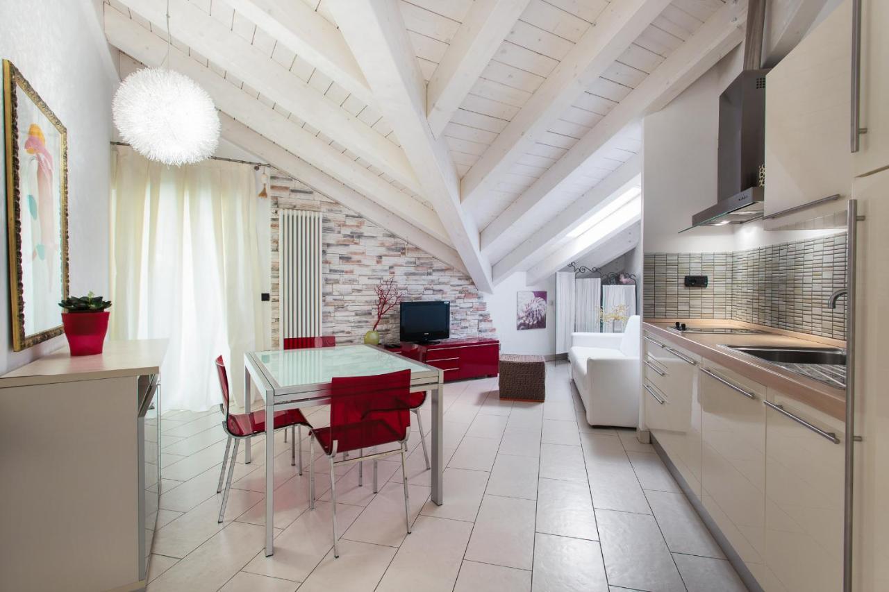 Hotel Flora Milano Marittima Buitenkant foto
